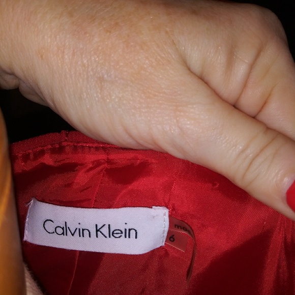 Dress - Picture 5 of 7